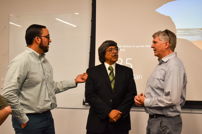 Dr. Walter Silva-Araya visits the CITRA Team